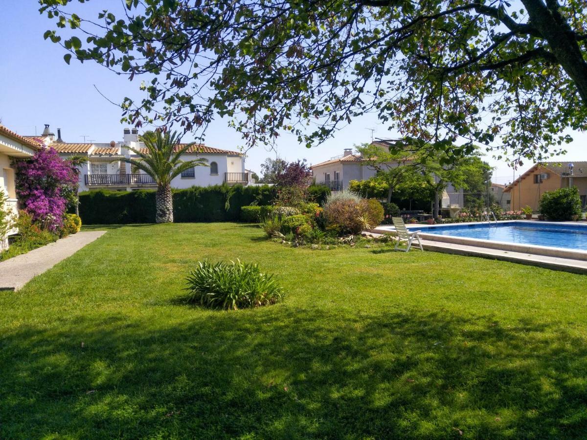 Apartamentos Stil Mar Anna - L'Escala Stil Mar Dış mekan fotoğraf